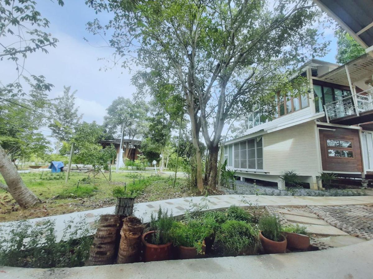 Baangaimuan Acomodação com café da manhã Lamphun Exterior foto