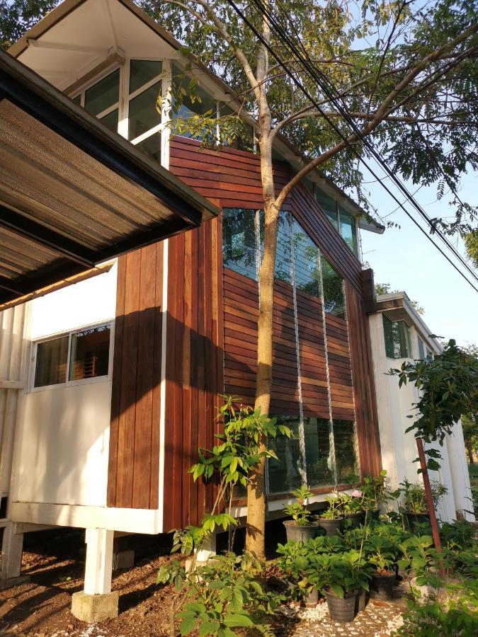 Baangaimuan Acomodação com café da manhã Lamphun Exterior foto