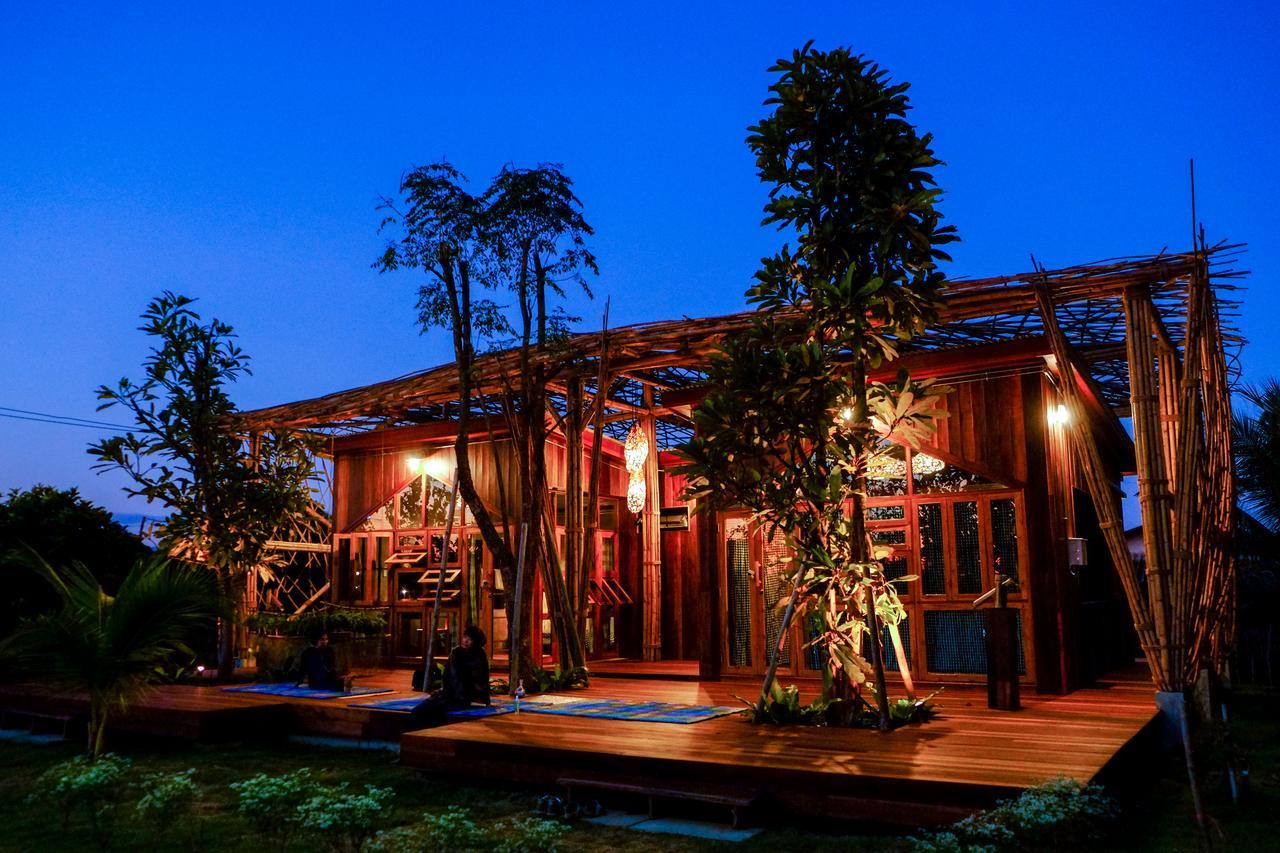 Baangaimuan Acomodação com café da manhã Lamphun Exterior foto